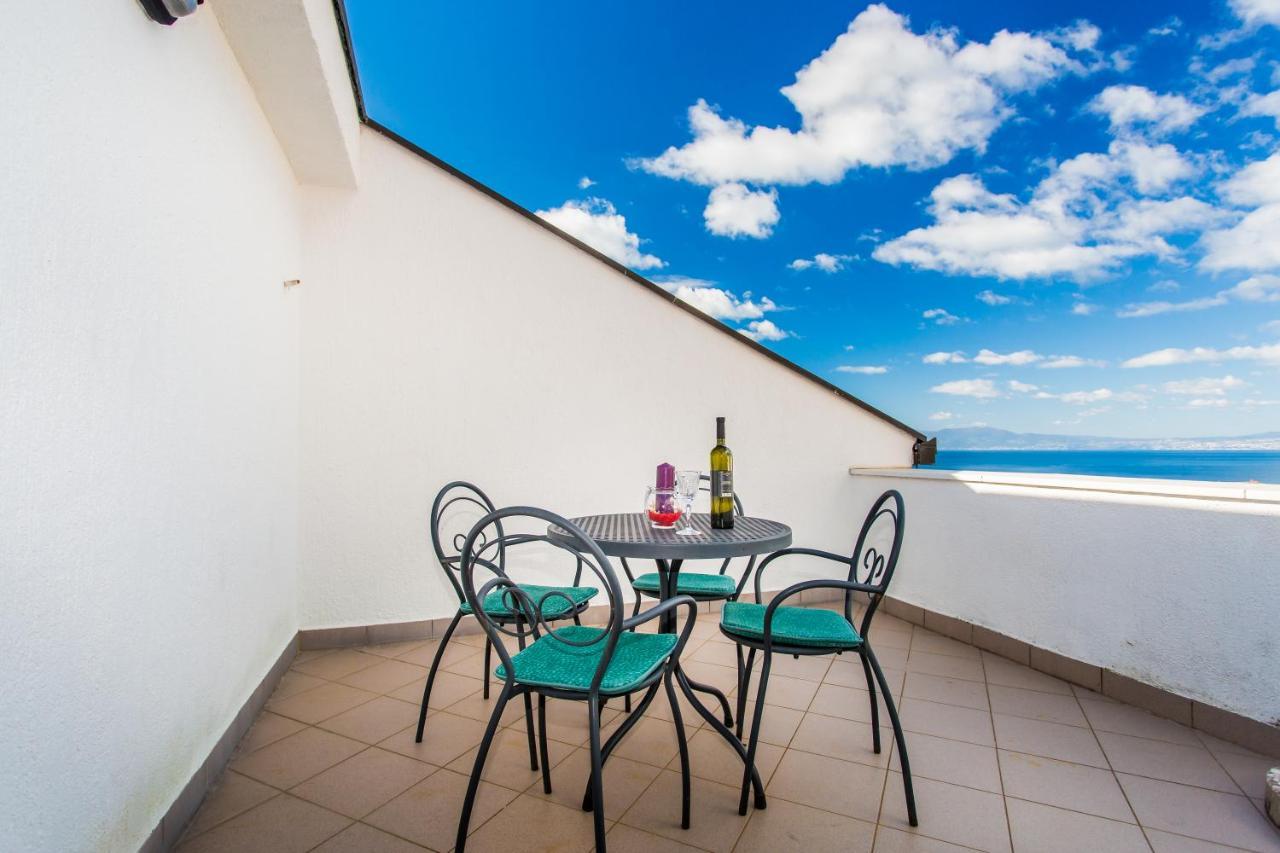 Guest House Lavanda 4 Njivice Luaran gambar